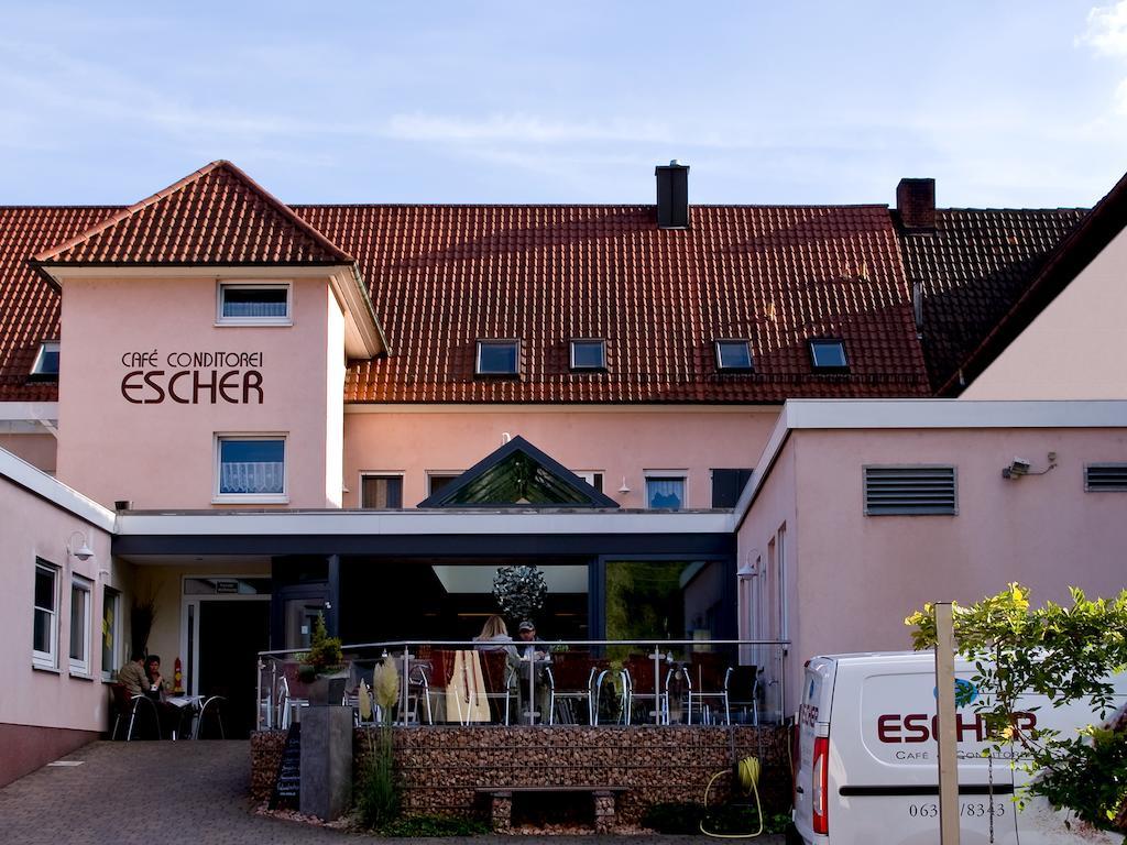 Gaestehaus Eschers Eiswerk Annweiler am Trifels Exteriör bild